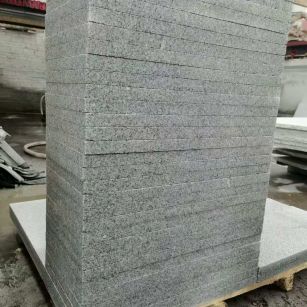 洛阳 花岗岩 地铺成品300*600，尺寸标准、厚薄均匀
