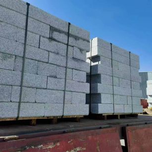 洛阳 路沿石装车出货