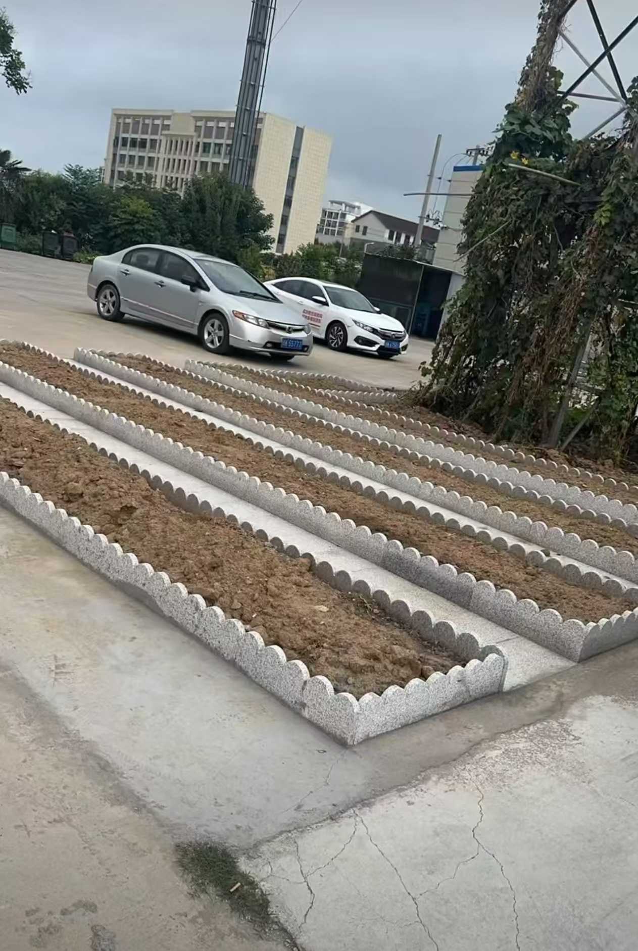 洛阳 花边石、花围石、花园石安装效果