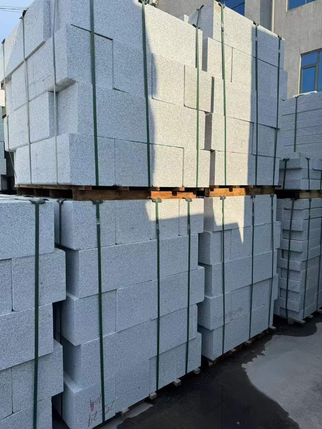 洛阳 芝麻白路沿石